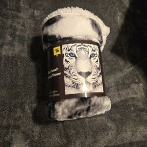 Gray and White Fuzzy Tiger Throw Blanket